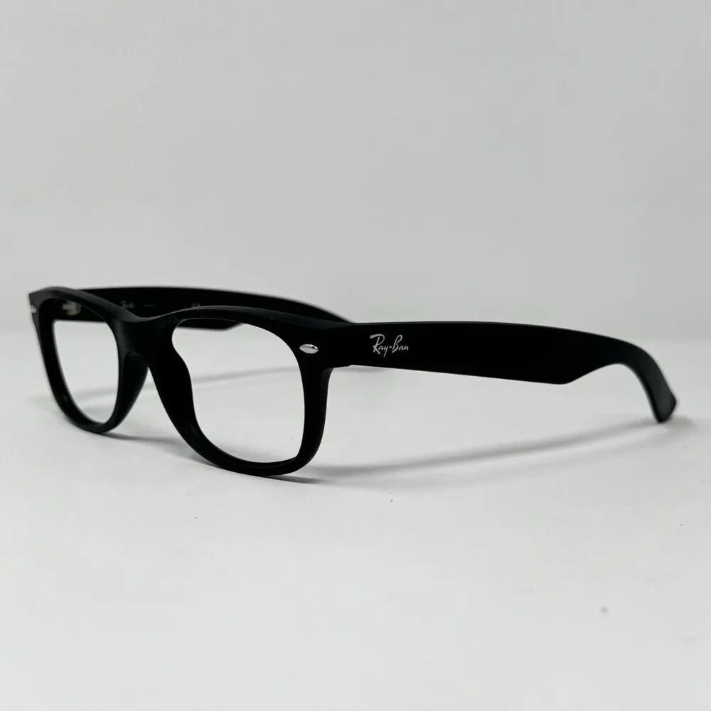 Ray-Ban RB2132 New Wayfarer 622/17 Black Sunglass Frames 52-18-145 Made in Italy